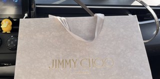 难怪那么多人选择JimmyChoo当婚鞋