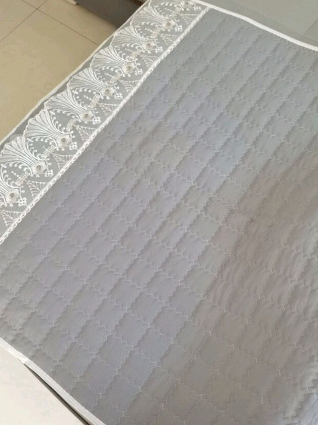 新年到了，新沙发垫必须安排到位