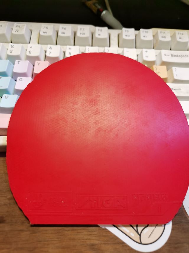 过年就玩乒乓球。