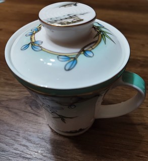 玛戈隆特西湖盛宴茶杯，太漂亮了！