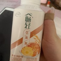 伊利畅轻酸奶0添加