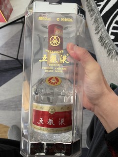 婚姻喜酒用五粮，和谐美满地久天长