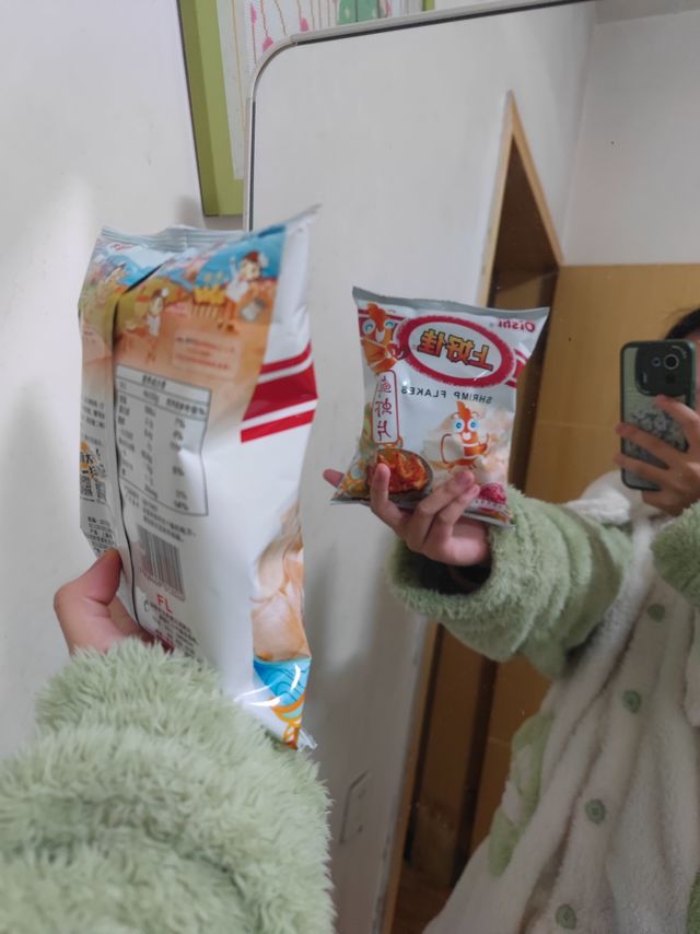 一包鲜虾片，解决拜年时小孩子哭闹