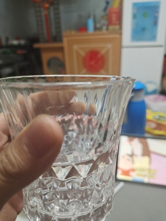 玻璃杯