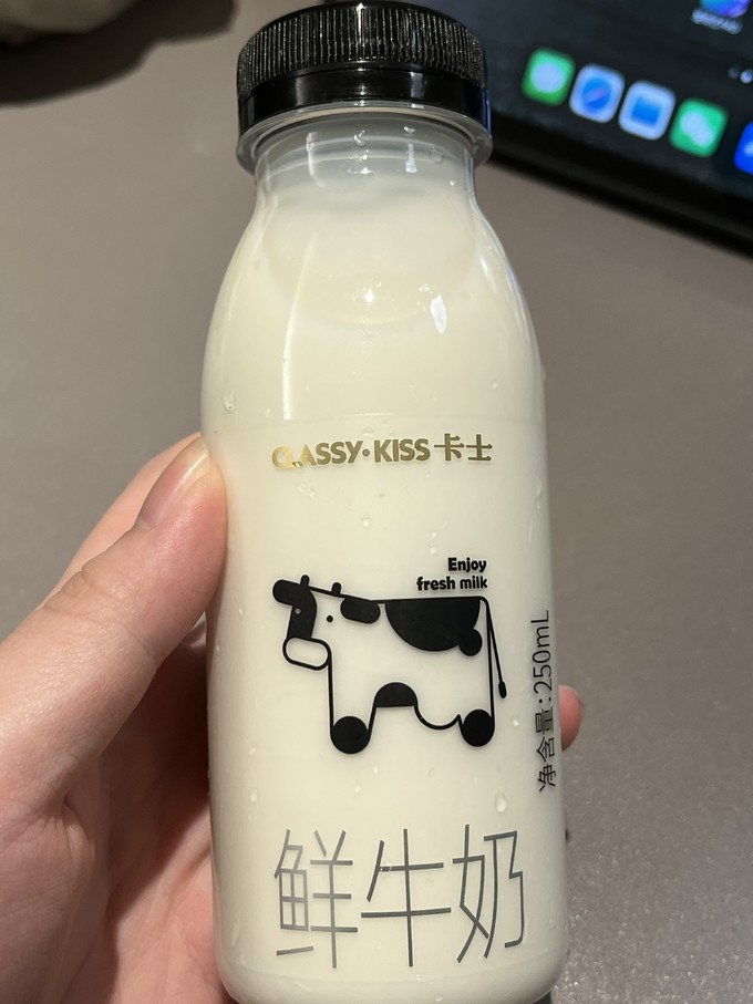 卡士牛奶