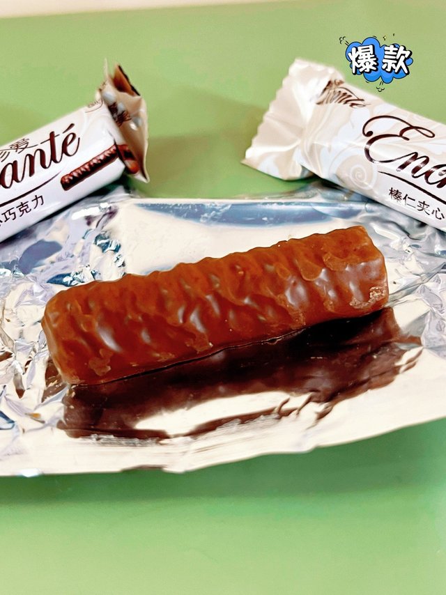 新年糖果要有夹心巧克力……棒哦
