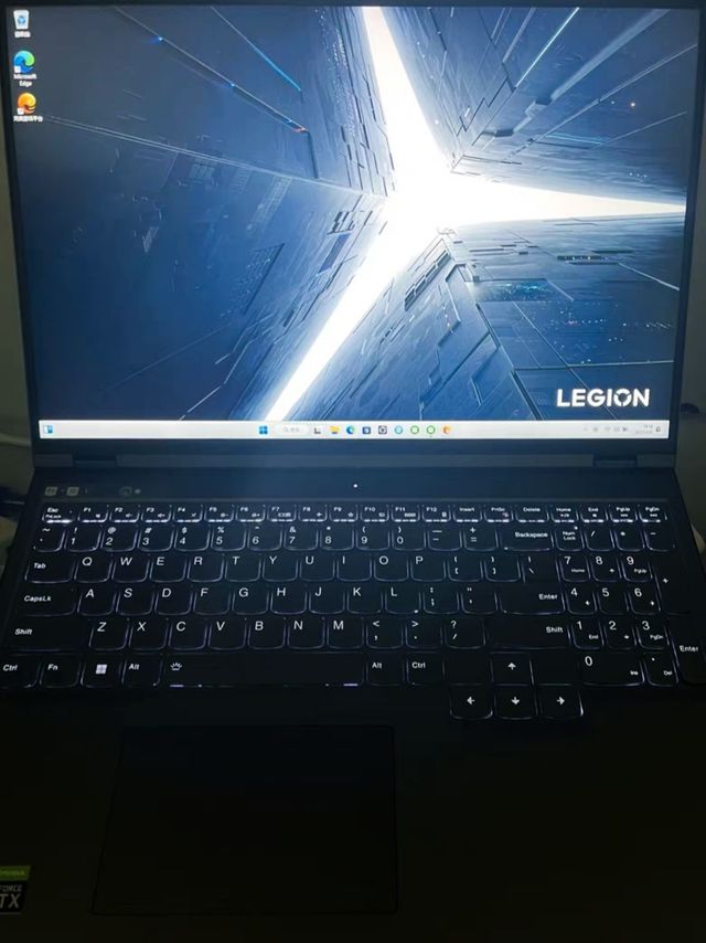 按着同事头推荐了联想拯救者，同事非常满意