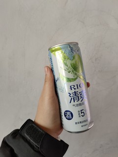 锐澳清爽微醺鸡尾酒