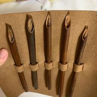 少数民族书法练习芦苇笔。