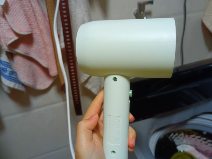 博锐电吹风怎么样 小巧玲珑风力够够的博锐吹风机_什么值得买