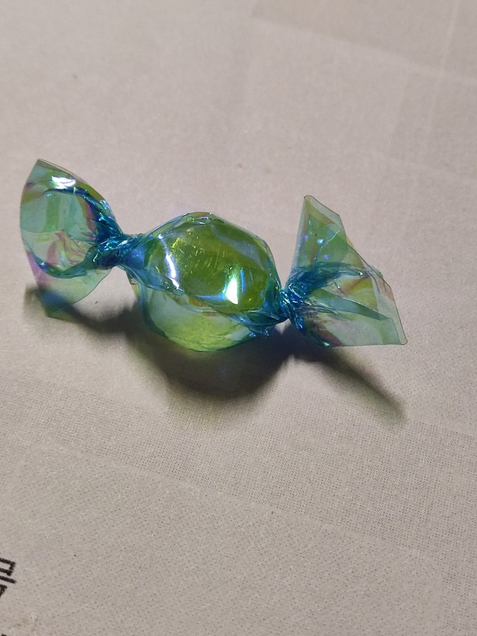 刘一点糖果巧克力怎么样 非常梦幻的玻璃纸硬糖_什么值得买