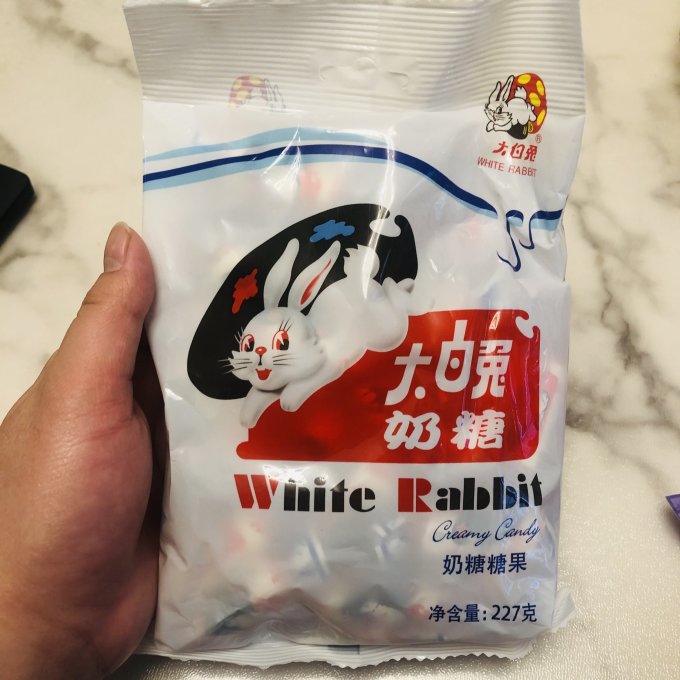 大白兔糖果巧克力怎么样 小时候的大白兔奶糖_什么值得买