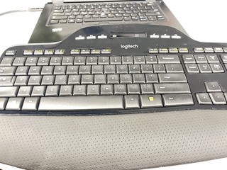 罗技MK710•一个使用感受还不错的键盘