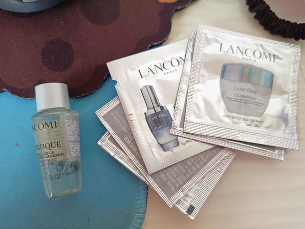 官网兰蔻极光水试用冲