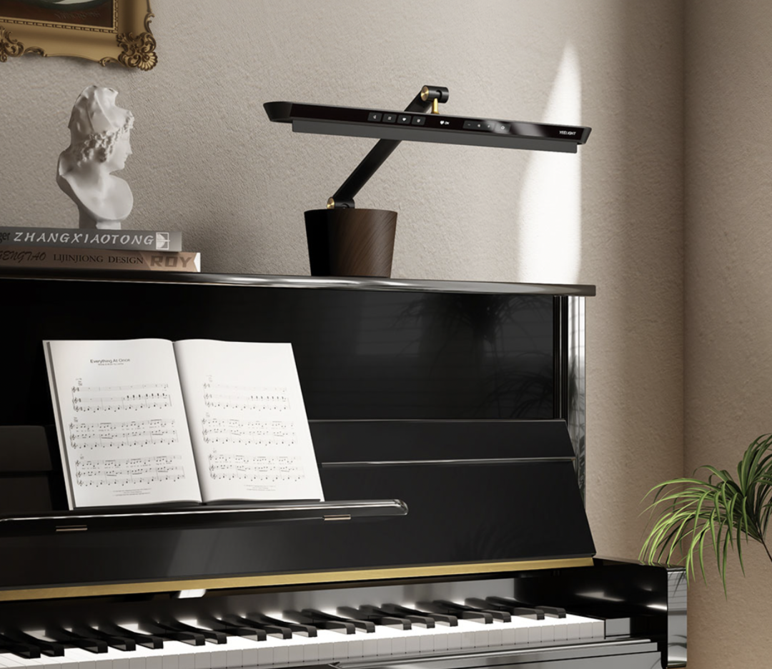 小米有品钢琴灯，全光谱仿生自然光+OLED交互屏，入席侦测开灯，支持时间管理