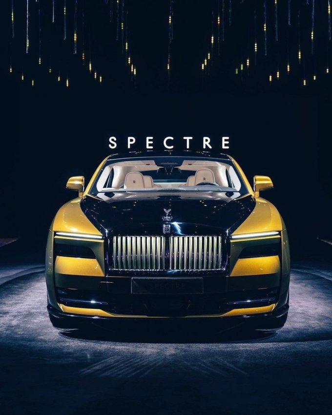 劳斯莱斯纯电动车型闪灵售价575万