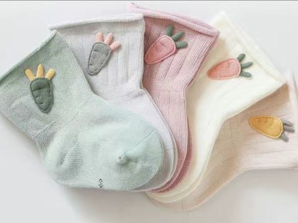 婴儿袜子春秋款纯棉防掉松口不勒脚中筒袜新