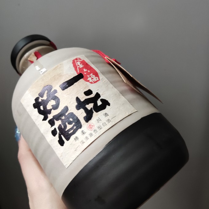 金六福白酒