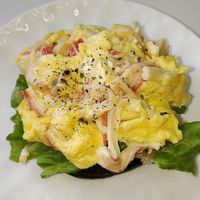 早餐吃贝果！低卡高蛋白的蟹柳滑蛋贝果！