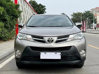 拿下14年丰田RAV4荣放2.5L四驱精英版