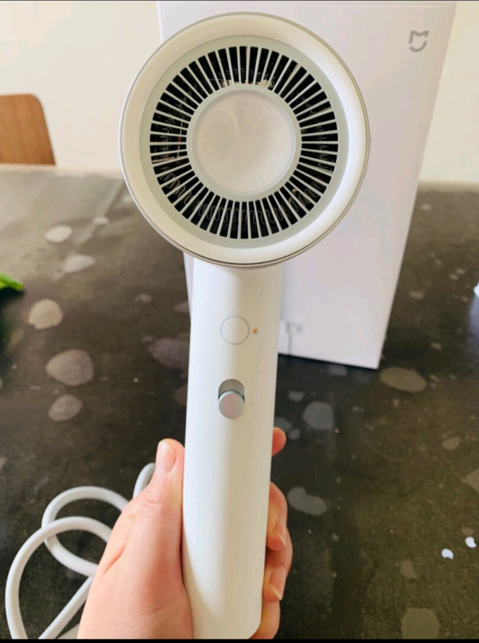 米家电吹风