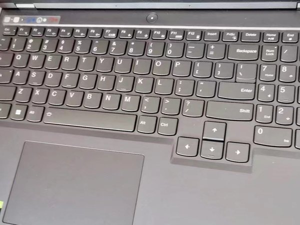 给女朋友买的拯救者R9000P，很好