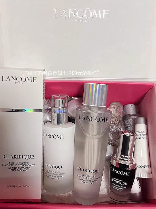 过年超适合送人的水乳套盒装