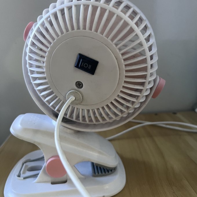 7815安利夏天必备小风扇—南极人