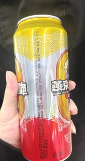 这款啤酒你喝过嘛，气泡真的足