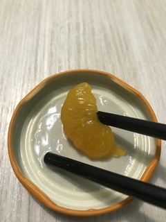 片片分明的橘子罐头