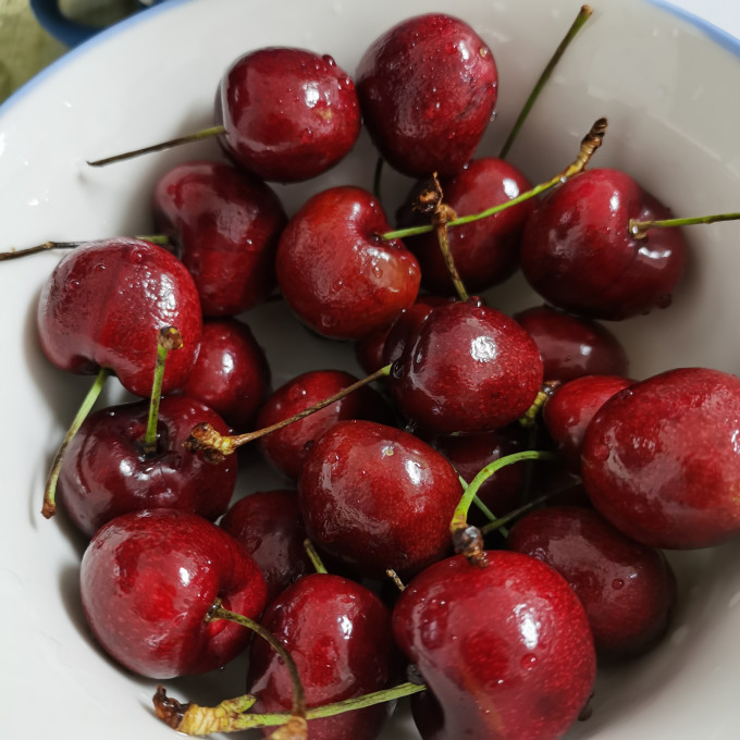 ones member车厘子/樱桃怎么样 一号店的会员礼车厘子挺失望的_什么