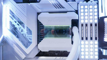 硬件开箱 篇二：鑫谷昆仑机箱&冰霜360  ARGB散热器装机使用体验 