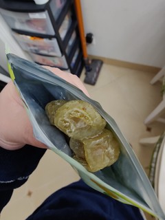 这个梅子挺好吃