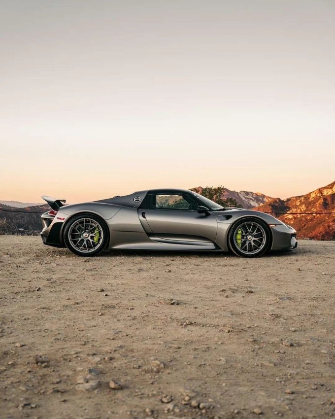 一代神车保时捷918spyder