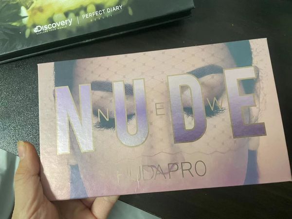 绝美的沙漠玫瑰眼影盘！！