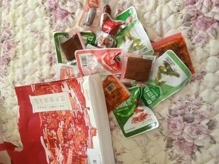 良品铺子卤味零食大礼包