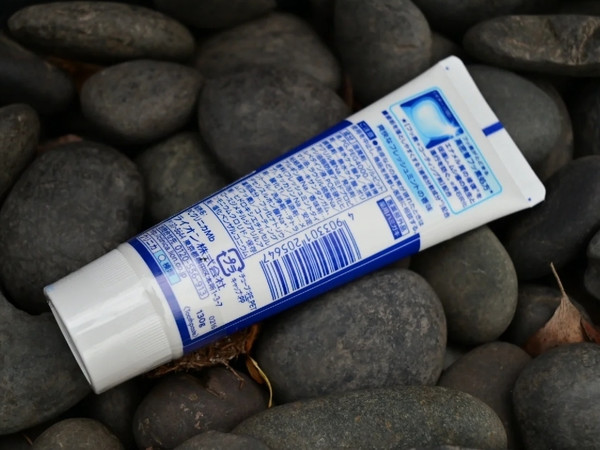 狮王酵素牙膏  还你美白牙齿