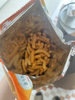 上好佳蛋黄味虾条