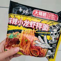 麻麻辣辣好香的火鸡面