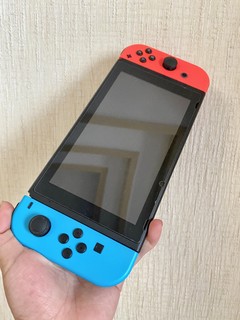 过年的玩乐switch必须整两台才行！