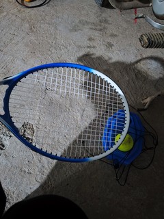 在家也能玩的运动🎾打网球
