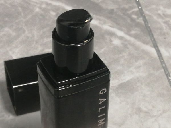 滋润款肌肤轻薄持妆干皮粉底液