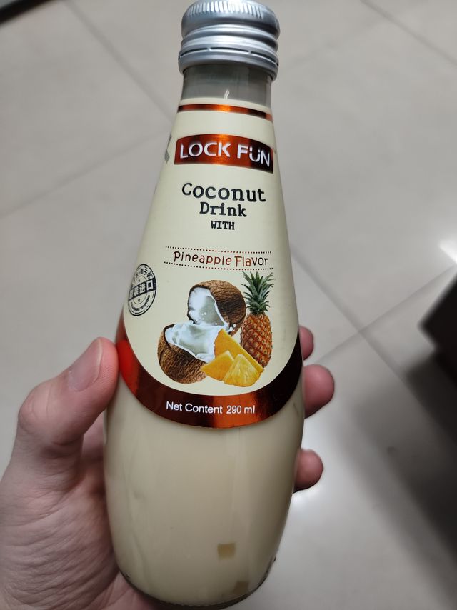 以前没喝过的乐可芬椰子水