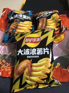 美味分享，乐事大波浪薯片