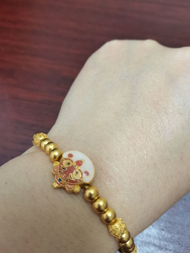 新年的一个小愿望，来个黄金的手链