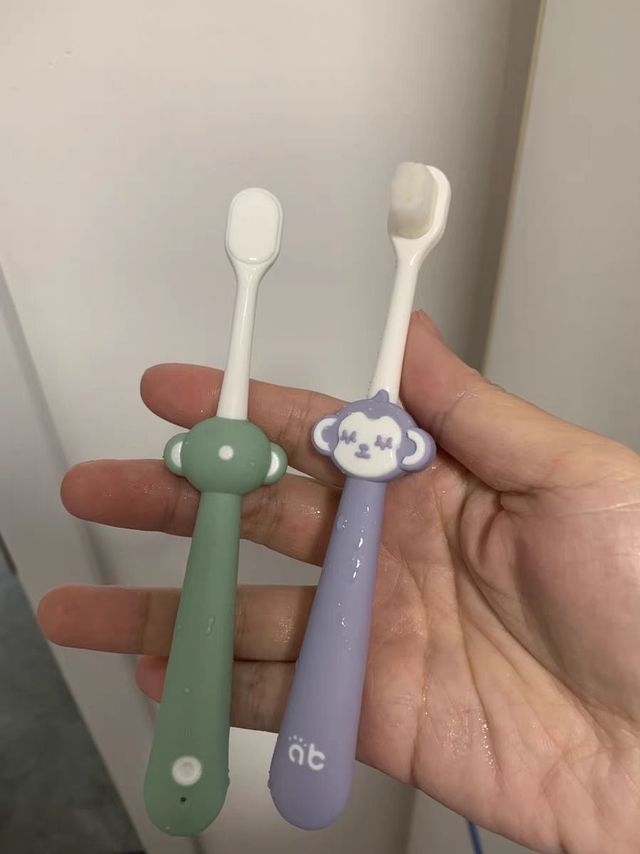 能让孩子爱上刷牙的牙刷