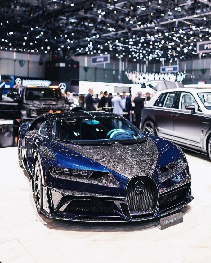 布加迪跑车怎么样 mansory布加迪bugatti chiron centuria _什么值得