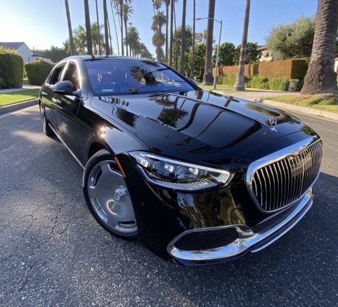 奔驰轿车怎么样 奔驰迈巴赫s级_什么值得买