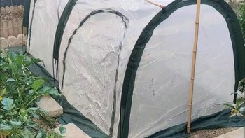 塑料温暖大帐篷，实用