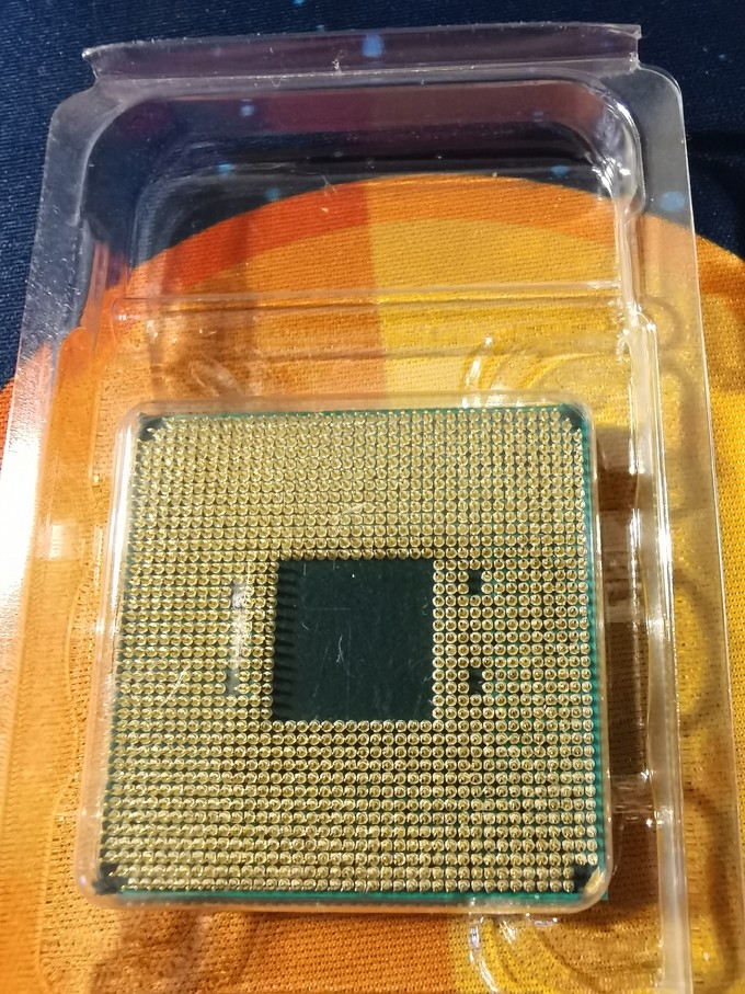 CPU